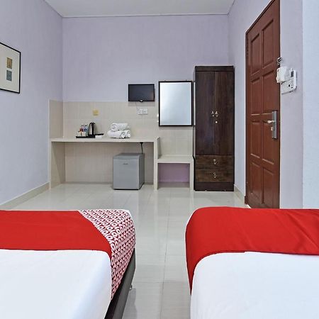 Collection O 90622 Sehijau Cenang Hotel ปันไตเจอนัง ภายนอก รูปภาพ