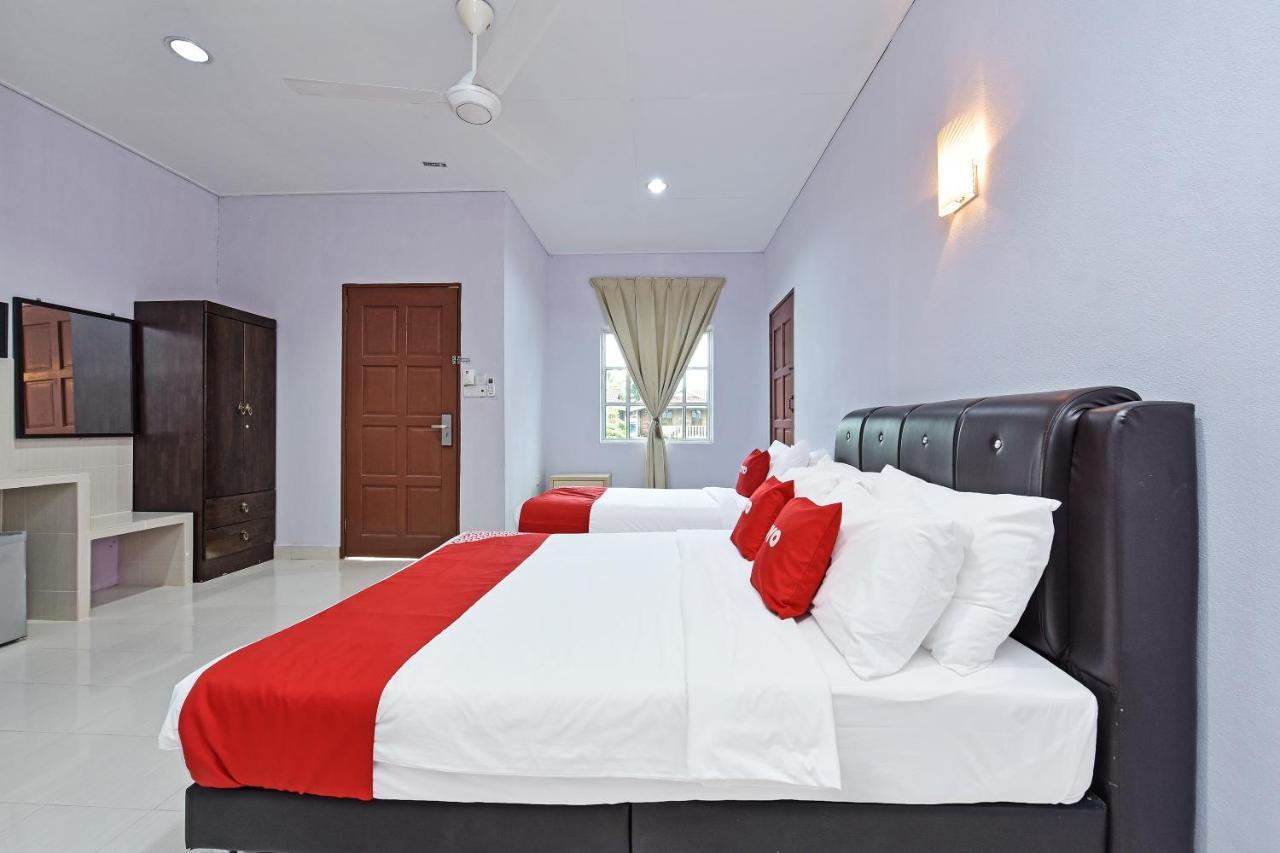 Collection O 90622 Sehijau Cenang Hotel ปันไตเจอนัง ภายนอก รูปภาพ