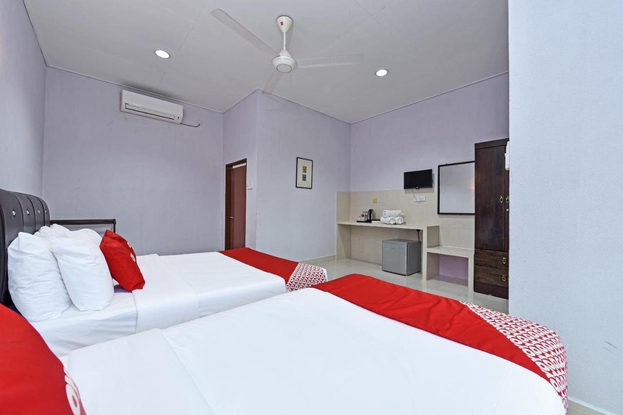 Collection O 90622 Sehijau Cenang Hotel ปันไตเจอนัง ภายนอก รูปภาพ