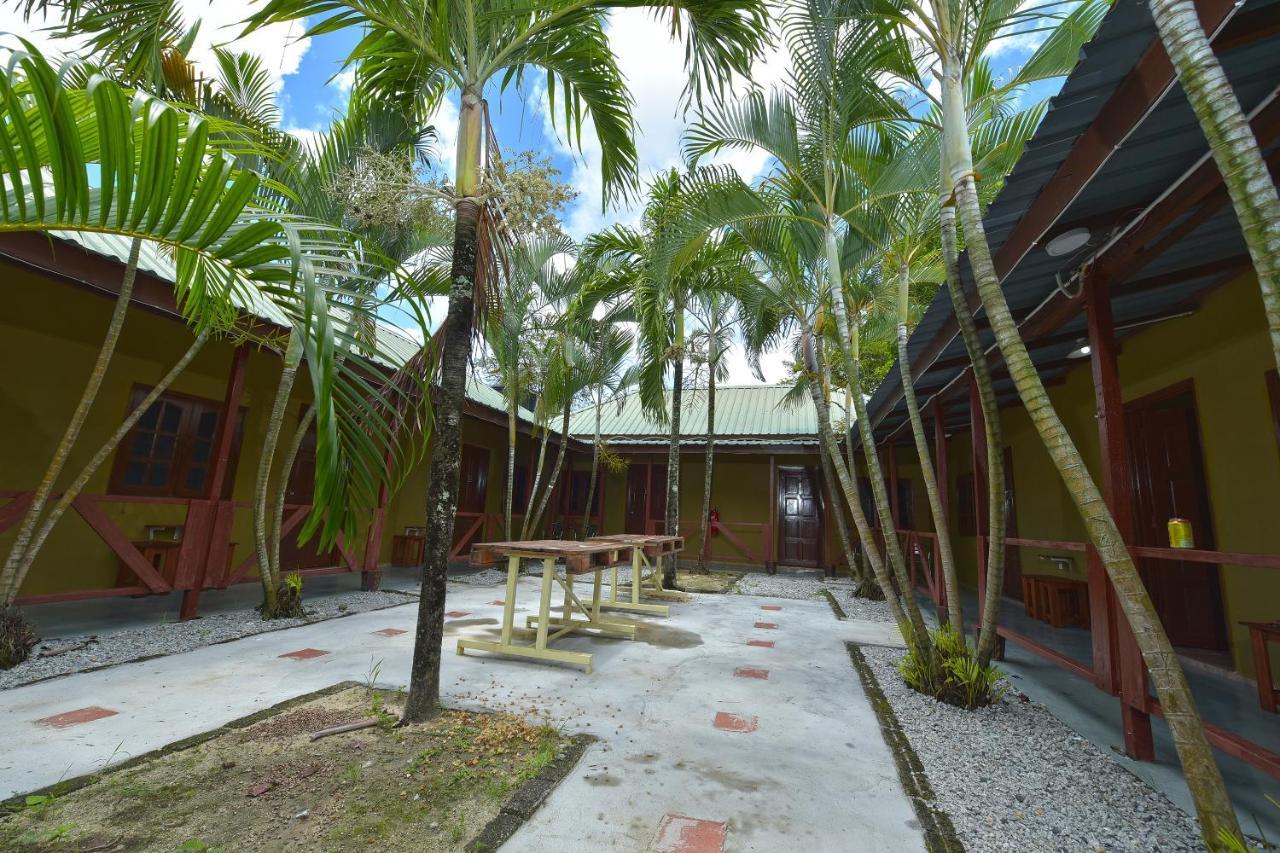 Collection O 90622 Sehijau Cenang Hotel ปันไตเจอนัง ภายนอก รูปภาพ